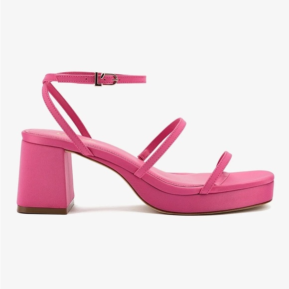 Larroude Women's Pink Strappy Sandals NIB - Picture 2 of 5